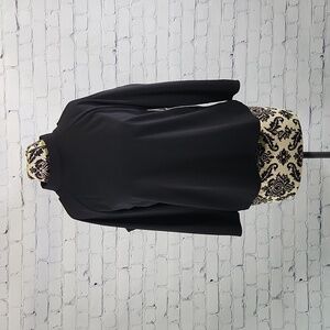 Wothington Black Mock Neck Top- L